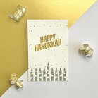 Cadeaukaartje / Minikaartje voor Chanoeka / Chanukah met  blauw/grijze Chanoekia en de tekst Happy Chanukah van Ahavah design
