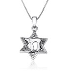 Davidster met Chai (Leven) hangertje zilver van Marina bijpassend bij de bedelarmband van dezelfde ontwerpster