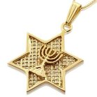 Davidster hangertje, 14K gouden Davidster hangertje met Menorah uit de Rafael Jewelry collectie