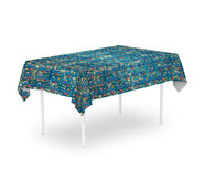 Tafelkleed met fleurige Chanukah items en de tekst: Happy Chanukah. Afmeting 274 x 137 cm