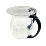 Mooie Kan voor de rituele handwassing van helder plexiglas, dus vrijwel onbreekbaar, met donkerblauwe handvatten/oren