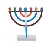Menorah / Menora, prachtige 7-armige Menorah van Yair Emanuel, uitgevoerd in nikkel met vrolijke kleur accenten 