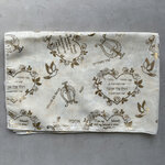 Sjaal uit Israel van witte voile bedrukt met Bijbels thema uit Hooglied.