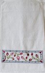 Gastendoekje van Yair Emanuel met borduursel van granaatappels.