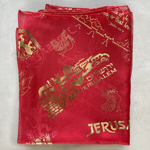 Sjaal uit Israel van rood voile bedrukt met Bijbels thema: Bid voor de vrede van Jeruzalem