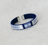 Open Israel armband met de Israelische vlag. Past bijna altijd.
