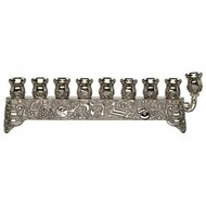 Chanukah Menorah (Chanoekia) mooi gedecoreerd met Joods religieuze items
