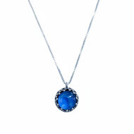 Prachtig handgemaakt zilveren hangertje met blauwe kwarts, inclusief zilveren ketting uit het atelier van Ruth Doron