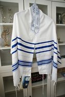 Tallit (gebedsmantel) gemaakt van 100% wol.