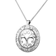 Een prachtige zilveren Levensboom hanger met de Hebreeuwse tekst uit Psalm 23 aan een bijpassende zilveren ketting uit de Rafae