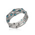 Handgemaakte zilveren stapelring set bestaande uit 3 afzonderlijke ringetjes. Deze combinatie is met blauwe opaaltjes.