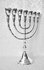 Menorah, prachtige verzilverde Menorah in medium maat met grote cups van 2,1 cm dus geschikt voor normale dinerkaarsen. 26 cm h